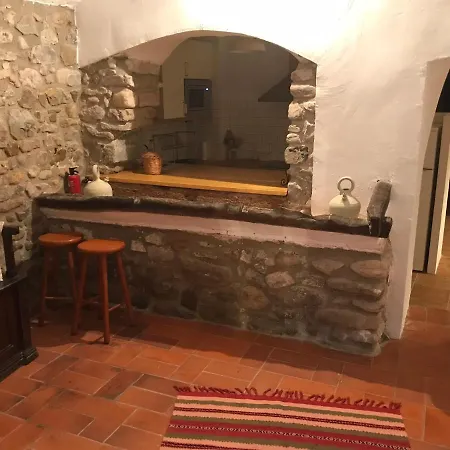 Acojedor Con Jardín En La Garrotxa Apartamento